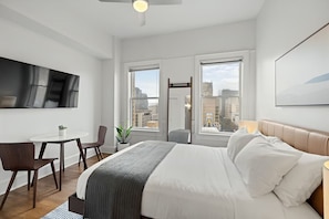 4 Schlafzimmer, Bügeleisen/Bügelbrett, kostenloses WLAN, Bettwäsche