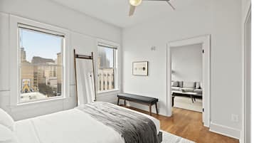 2 chambres, fer et planche Ă  repasser, Wi-Fi gratuit, draps fournis