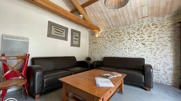 Télévision, table de tennis de table