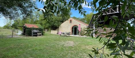 Enceinte de l’hébergement