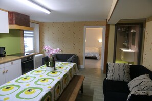 1 quarto, ferros/tábuas de passar roupa, Wi-Fi de cortesia