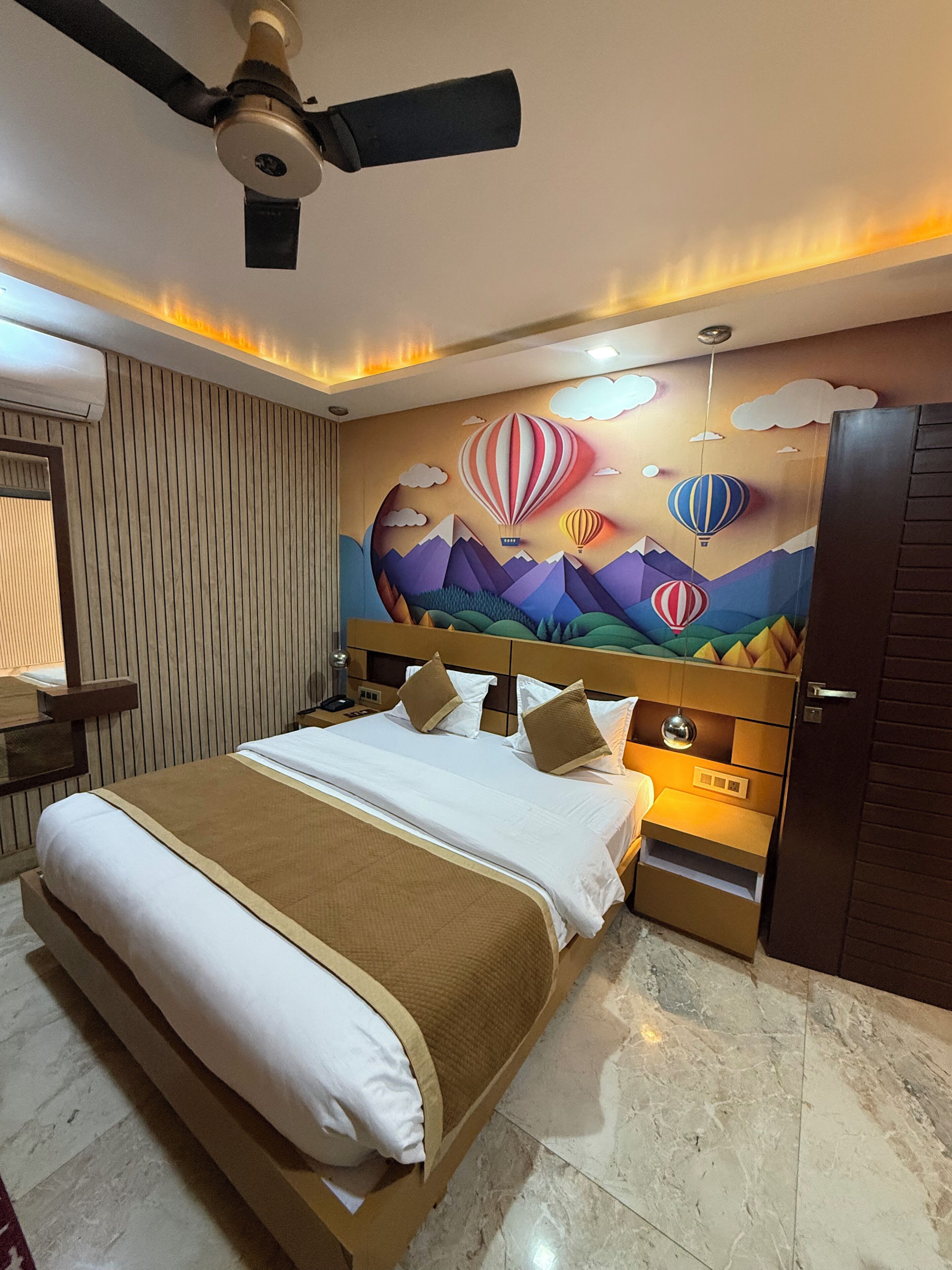 Club Room