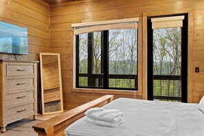 6 habitaciones, tabla de planchar con plancha y wifi gratis 