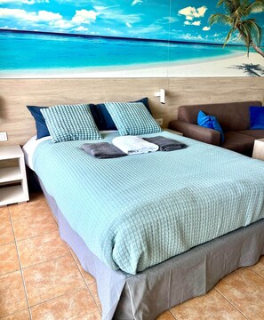 1 chambre, fer et planche à repasser, Wi-Fi, draps fournis