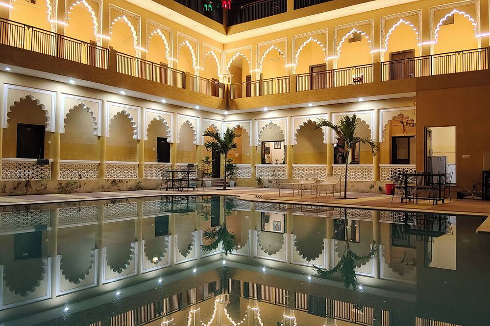 L S Haveli - A Heritage Lake View Haveli