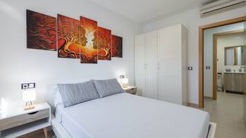 2 dormitoris, wifi i roba de llit