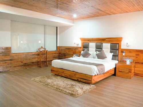 Donyi Polo International Hotel