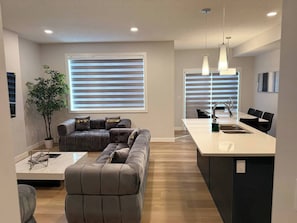 Smart TV, offices