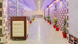 Unclassified image, 4 of 42, button - Townhouse Riddhi Residency (Lucknow)