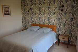 3 chambres, draps fournis