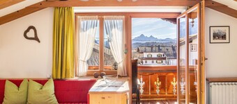 Apartment '4' with Mountain View, Balcony and Wi-Fi