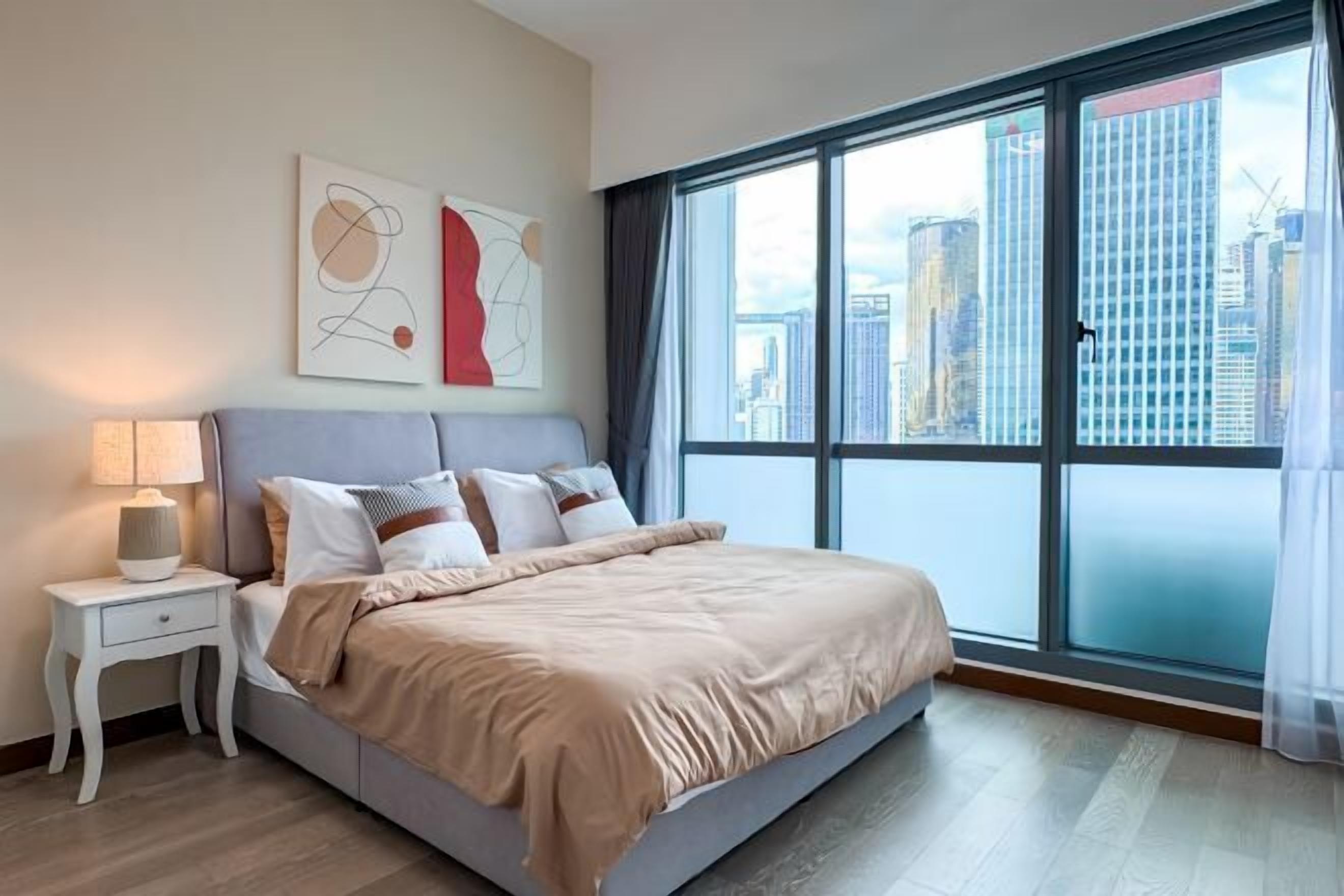 Cofres nos quartos, quartos à prova de som, Wi-Fi de cortesia