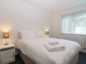 3 bedrooms, individually decorated, individually furnished, free WiFi