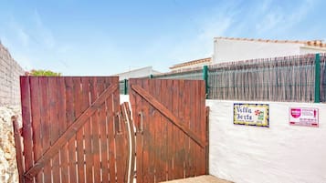 Habitació, 3 dormitoris, accessible, fumadors | Àrea exterior de l'allotjament