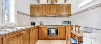 Room-hadte Villa in Cala en Porter