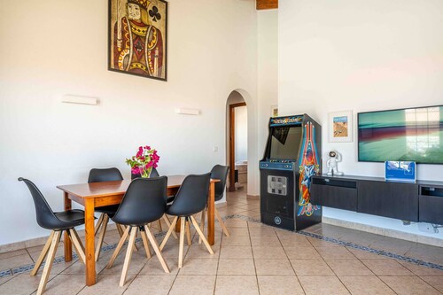 Room-hadte Villa in Cala en Porter