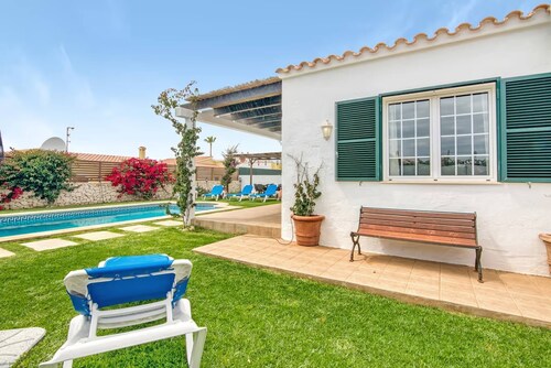 Room-hadte Villa in Cala en Porter