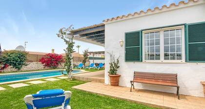Room-hadte Villa in Cala en Porter