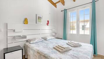 Room, 3 Bedrooms, Accessible, Smoking