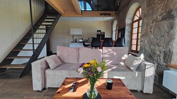 HexenburgbeiDresden 3-Raum Architektengaleriew., Privatsauna, 2 Kamine - Nähe Sächsische Schweiz | Zona de estar