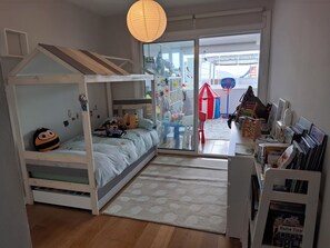 3 Schlafzimmer, Bügeleisen/Bügelbrett, WLAN, Bettwäsche