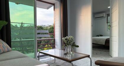 3-Minute Walk to the Beach! Relax with Stunning Palm & Mountain Views