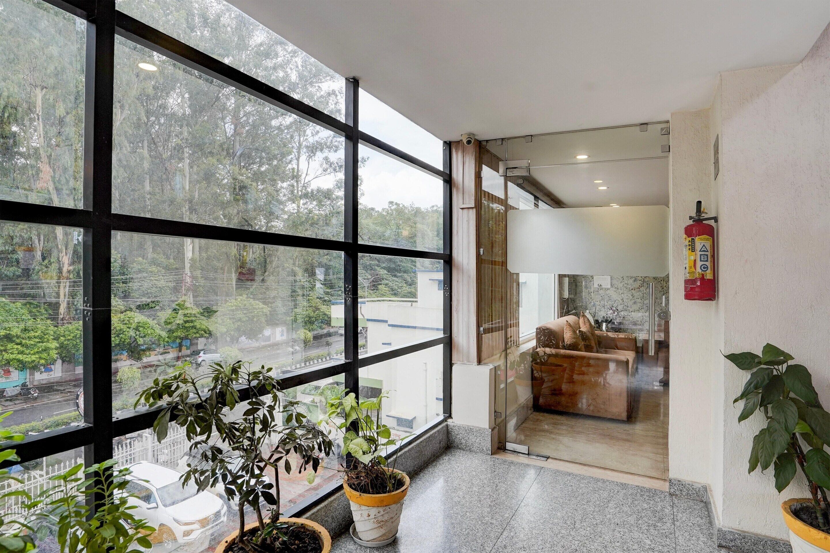 Rumah | Resepsionis