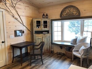 Smart TV, DVD player, books