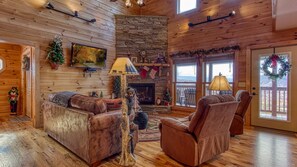 Smart TV, fireplace