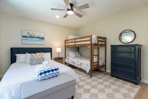 4 habitaciones, tabla de planchar con plancha y wifi gratis 
