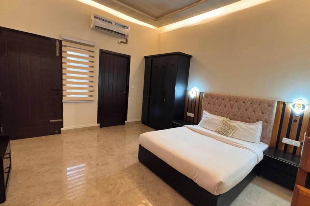 Business Double Room