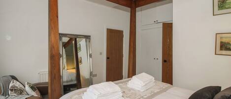 1 غرفة نوم وبديكورات فريدة لكل غرفة وطراز فريد لكل وحدة وواي فاي مجانًا