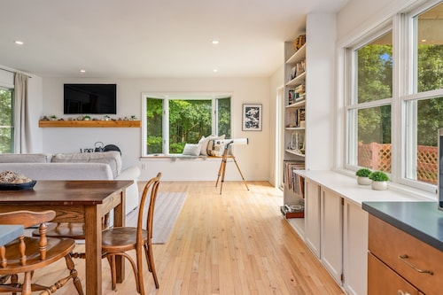 Private Naples Retreat | Scenic Views/Pet Friendly