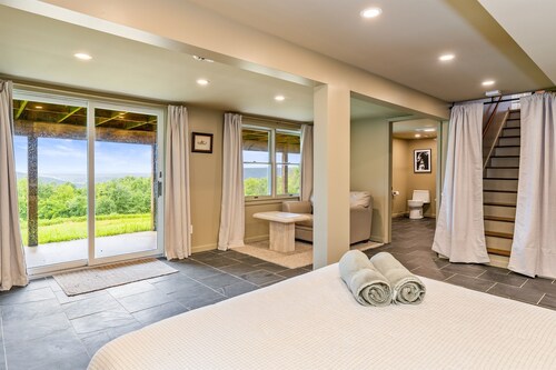 Scenic Views | Pet Friendly | Newly Renovated