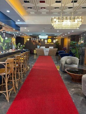 Reception - Özer Palace Hotel (İstanbul)