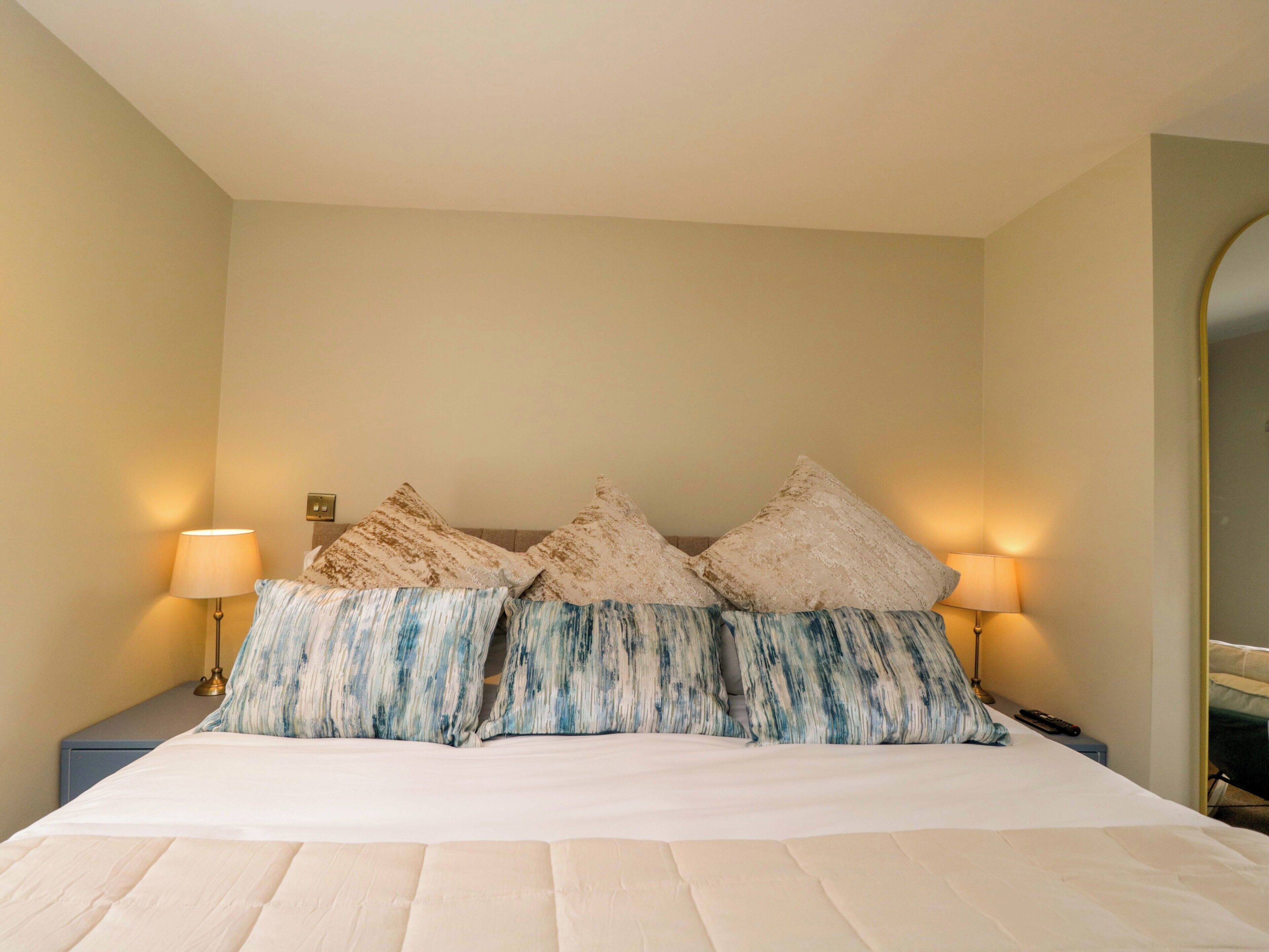 Individually decorated, individually furnished, free WiFi