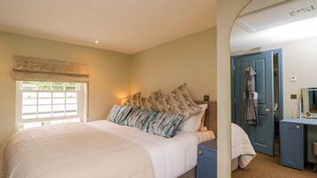 Didekorasi berbeda-beda dan dilengkapi dengan perabotan berbeda-beda