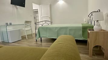 1 habitación, escritorio, wifi gratis y ropa de cama