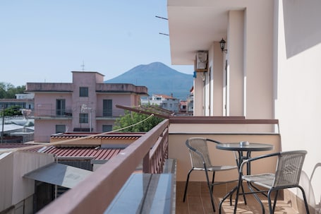 Standard Triple Room | Balcony