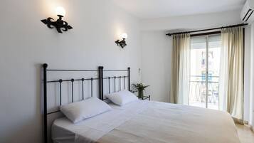 1 chambre, fer et planche Ă repasser, Wi-Fi, draps fournis