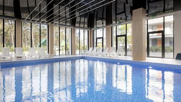 Apartamento | Piscina | Piscina interna, piscina externa