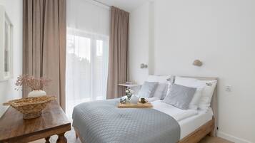 Apartment | 1 bedroom, individually furnished, iron/ironing board