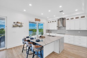 Microwave, stovetop, dishwasher