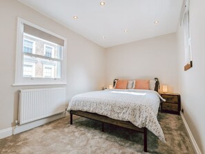 Apartment | 2 bedrooms - The Modern and Bright Warwick Way Apartment (London)