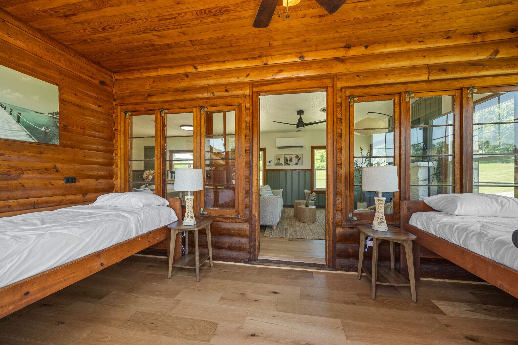 4 chambres, fer et planche à repasser, lit de bébé portatif, Wi-Fi