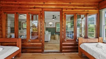 4 bedrooms, iron/ironing board, travel crib, WiFi