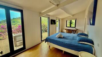 4 camere, ferro/asse da stiro, accesso a Internet, lenzuola