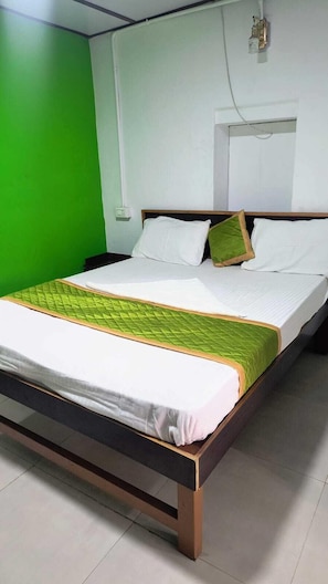 Family Room | Free WiFi