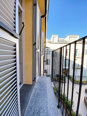 Attico Exclusive, vista cortile | Terrazza/patio
