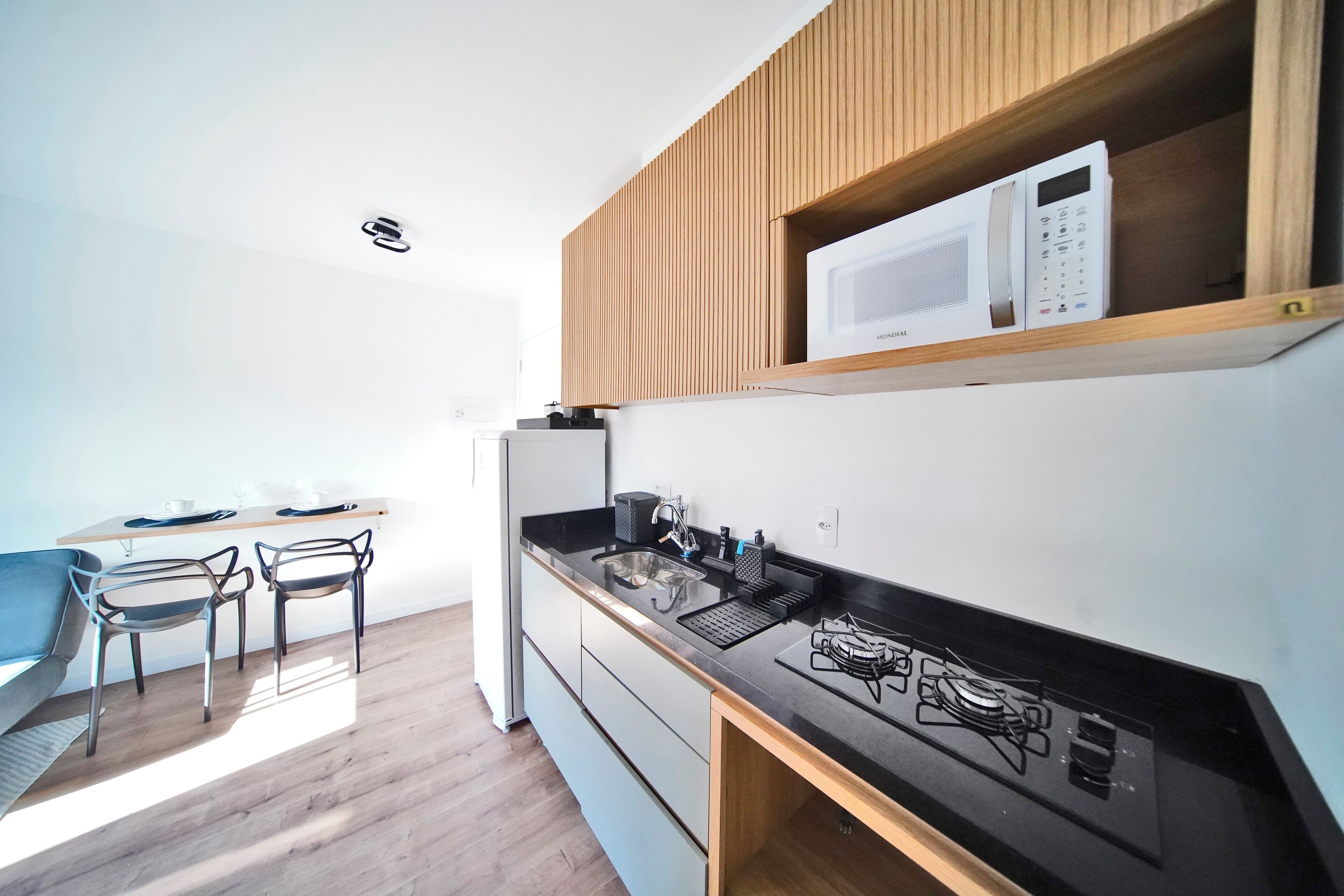 舒適客房 | 私人廚房 | 電冰箱、微波爐、爐台、烤麵包機